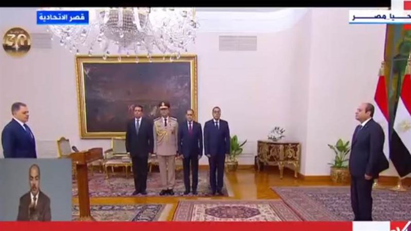 اللواء محمود توفيق