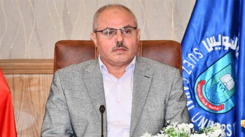 الدكتور ناصر مندور