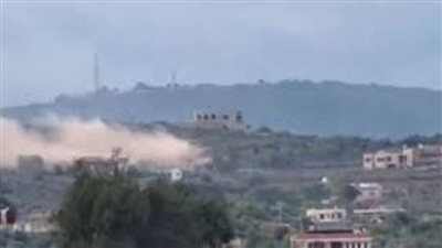 إسرائيل تقصف بقذائف فسفورية مناطق بجنوب لبنان