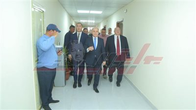 محافظ كفر الشيخ يصل إلى مقر ديوان عام المحافظة