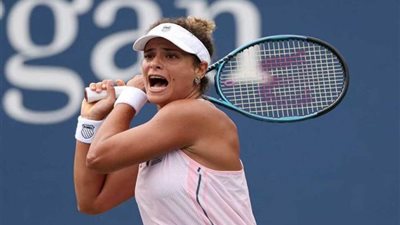 البولندية شفيونتيك تودع بطولة ويمبلدون للتنس من الدور الثالث