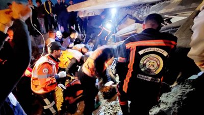 راح ضحيتها 16 شهيدا و75 إصابة.. الاحتلال يرتكب المجزرة رقم 43 في مخيم النصيرات 