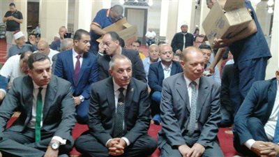اللواء محب حبشي محافظ بورسعيد يشارك في احتفال رأس السنة: بدأنا من المسجد 