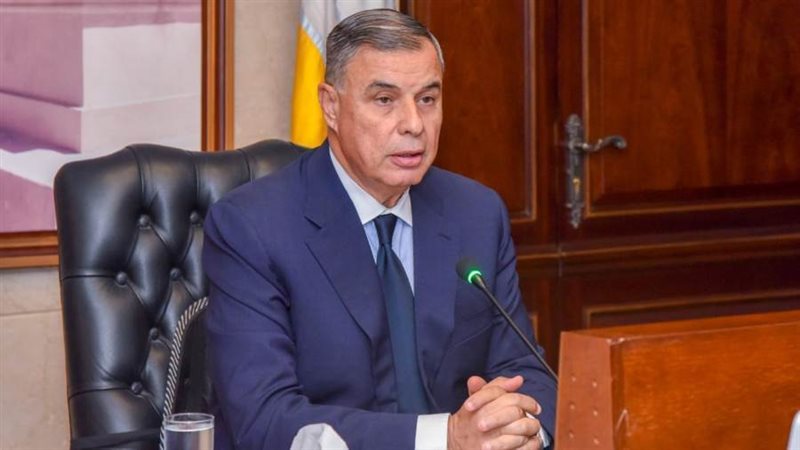 الفريق أحمد خالد