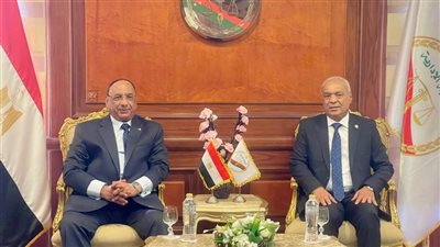 رئيس النيابة الإدارية يستقبل نظيره بقضايا الدولة 