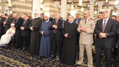 وزير الأوقاف يشارك الطرق الصوفية احتفالها بالسنة الهجرية بمسجد الحسين