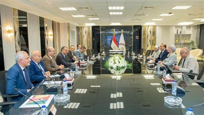 وزيرة البيئة: نسعى إلى تعظيم الاستفادة من المخلفات الزراعية وإعلاء قيمتها الاقتصادية وتحويلها لفرص عمل خضراء