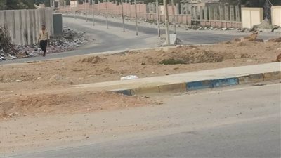 محافظ الإسماعيلية يوجِّه بفحص تراخيص الأكشاك والمساحات المخصصة لها ورفع الإشغالات من الطرق العامة