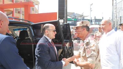 عبد المعطي يتفقد نادي الإرادة والتحدي بعاصمة كفر الشيخ