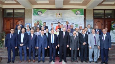 جامعة سوهاج تشارك في فعاليات المؤتمر الدولي الخامس للبيئة والتنمية المستدامة بجامعة بني سويف