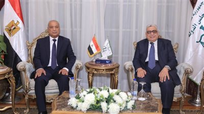 رئيس مجلس الدولة يستقبل رئيس هيئة النيابة الإدارية وذلك لتقديم التهنئة لسيادته