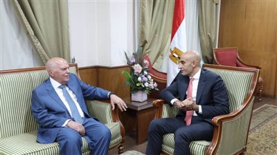 الاتفاق على تفعيل امتيازات صندوق المعلمين في أقرب وقت