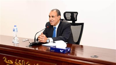 وزير الخارجية يجتمع مع شباب الدبلوماسيين من الدرجات الحديثة والمتوسطة