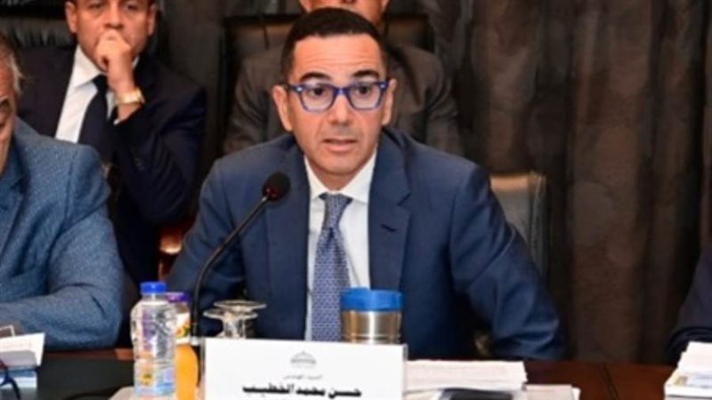 وزير الاستثمار خلال