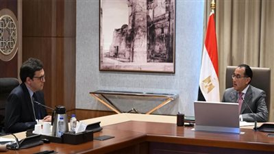 مدبولي لوزير الثقافة: نُعول عليكم كثيراً في العمل على استعادة قوة مصر الناعمة وتعزيز هويتنا الثقافية