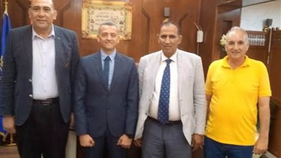 وفد حزب تحيا مصر يهنئ محافظ أسوان الجديد