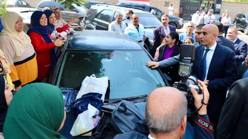 اولياء الامور مع