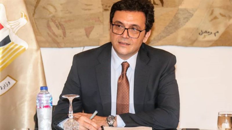 الدكتور احمد هنو