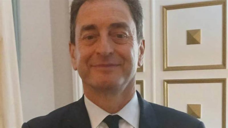 سفير فرنسا بالإسكندرية