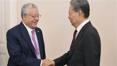 رئيس مجلس النواب يلتقي رئيس اللجنة الدائمة للمجلس الوطني لنواب الشعب الصيني