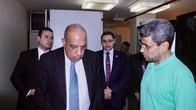 ثلاث زيارات مفاجئة لوزير الكهرباء.. في أسبوعه الأول