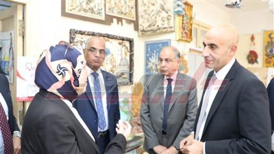 وزير التعليم ومحافظ المنيا يتفقدان مدرسة الشهيد وحيد حبشي ومدرسة «STEM»