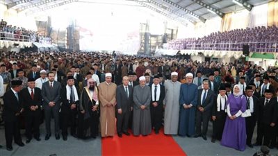 عاجل.. استقبال حاشد لشيخ الأزهر خلال زيارته لمعاهد دار النجاح الإسلامية بإندونيسيا