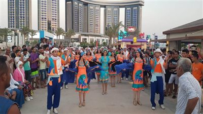 17 فرقة فنون شعبية وموسيقية تقدم عروضها بمهرجان العلمين ضمن مشاركة قصور الثقافة