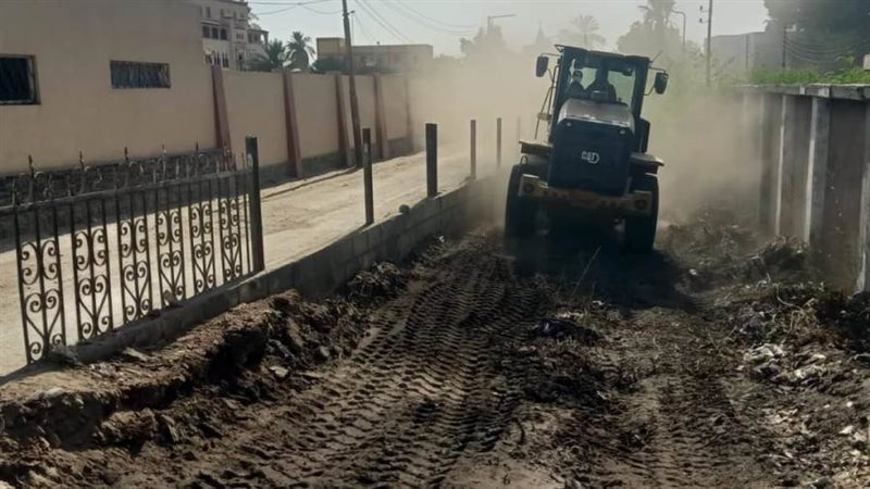 رفع تجمعات قمامة