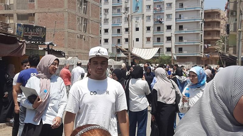 طلاب الثانوية العامة