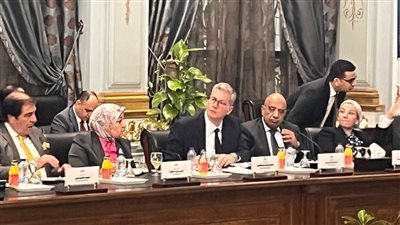 وزير البترول: 