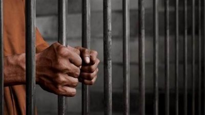 السجن المشدد 15 عاما لسائق (أوبر) لإدانته باختطاف راكبة وهتك عرضها بالقوة