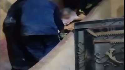 في لمحة إنسانية.. أجهزة الأمن تنقل سيدة مريضة للمستشفي بالإسكندرية 