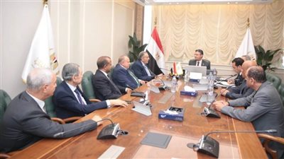 وزير التموين يبحث مع وفد اتحاد الغرف التجارية ضبط الأسواق والأسعار