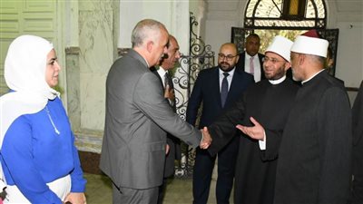 وزير الأوقاف يوجه قيادات الأعلى للشؤون الإسلامية بالتفاني في خدمة دينهم ووطنهم