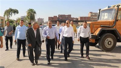 محافظ المنيا يتفقد المخابز البلدية ومطحن بني مزار لضمان جودة رغيف الخبز (صور)