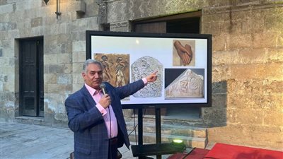 الدماطي يتحدث عن مكانة المرأة ودورها في بناء مصر بصالون نفرتيتي الثقافي