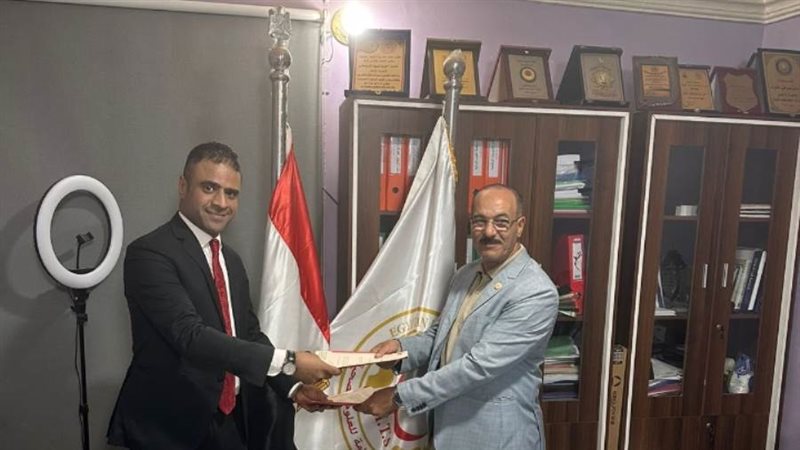 الدبيكي وكامل