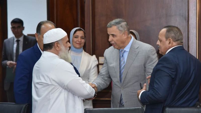 الفريق أحمد خالد