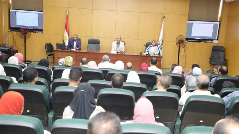 ورشة تدريبية ببنى