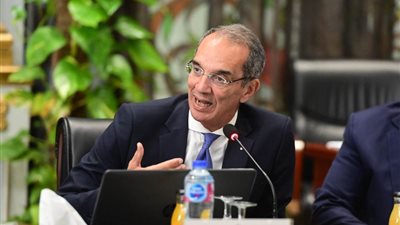 وزير الاتصالات: 5.8% نسبة مساهمة قطاع الاتصالات وتكنولوجيا المعلومات في الناتج المحلي