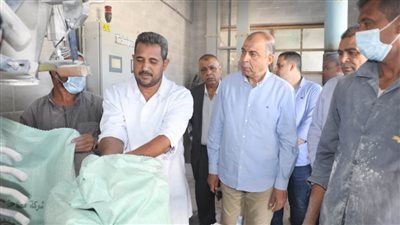 كدواني يتابع انتظام سير العمل بمطحن السلندرات ويتفقد المخابز البلدية بأبوقرقاص بالمنيا 
