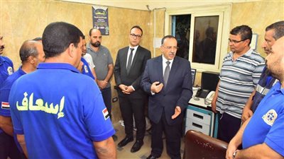 محافظ أسيوط يفاجئ مركز الإسعاف الرئيسي بحي شرق لمتابعة سير العمل 