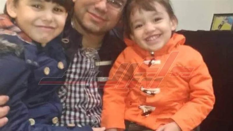 الأب وابنيه