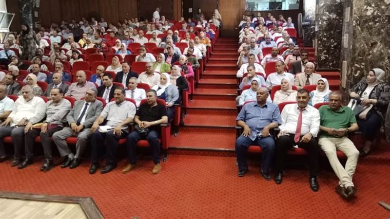 اجتماع وكيل وزارة