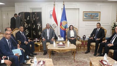قضايا الدولة ومحافظ البحيرة يبحثان سبل التعاون في الدفاع عن الحكومة