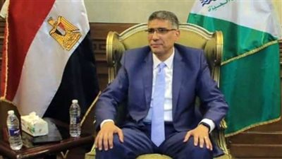 محافظ الجيزة:إسطبلات حضارية لخدمة المنطقة الأثرية بالأهرامات مقامة بأعلى المعايير البيئية