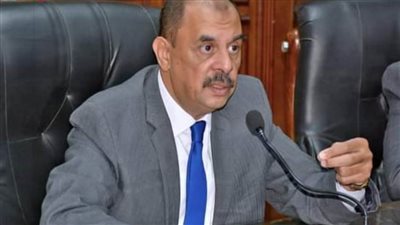 محافظ سوهاج يقرر تشكيل لجنة للإعداد والتجهيز لإقامة معرض 