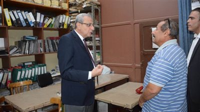 بالصور.. محافظ الغربية يتفقد إدارات الديوان ويوجه بسرعة التحول الرقمي