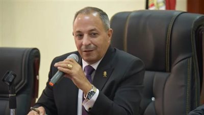 محافظ بورسعيد: تخفيض درجات القبول بالثانوي العام إلى 